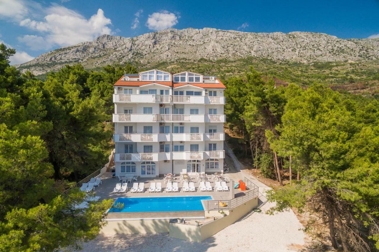 Villa Charlotte Omis Luaran gambar